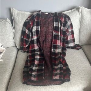 Cozy Plaid Open-Front Cardigan - Black and Red